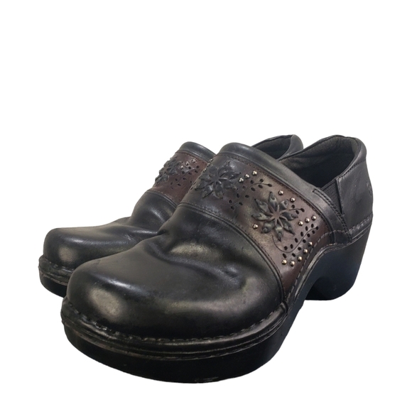 Ariat Womens Size 7.5 Slip On Leather Clogs - Picture 3 of 8